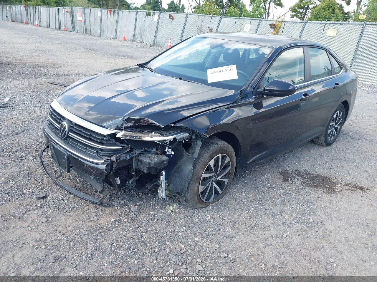 2024 VOLKSWAGEN JETTA 1.5T S · 2/11