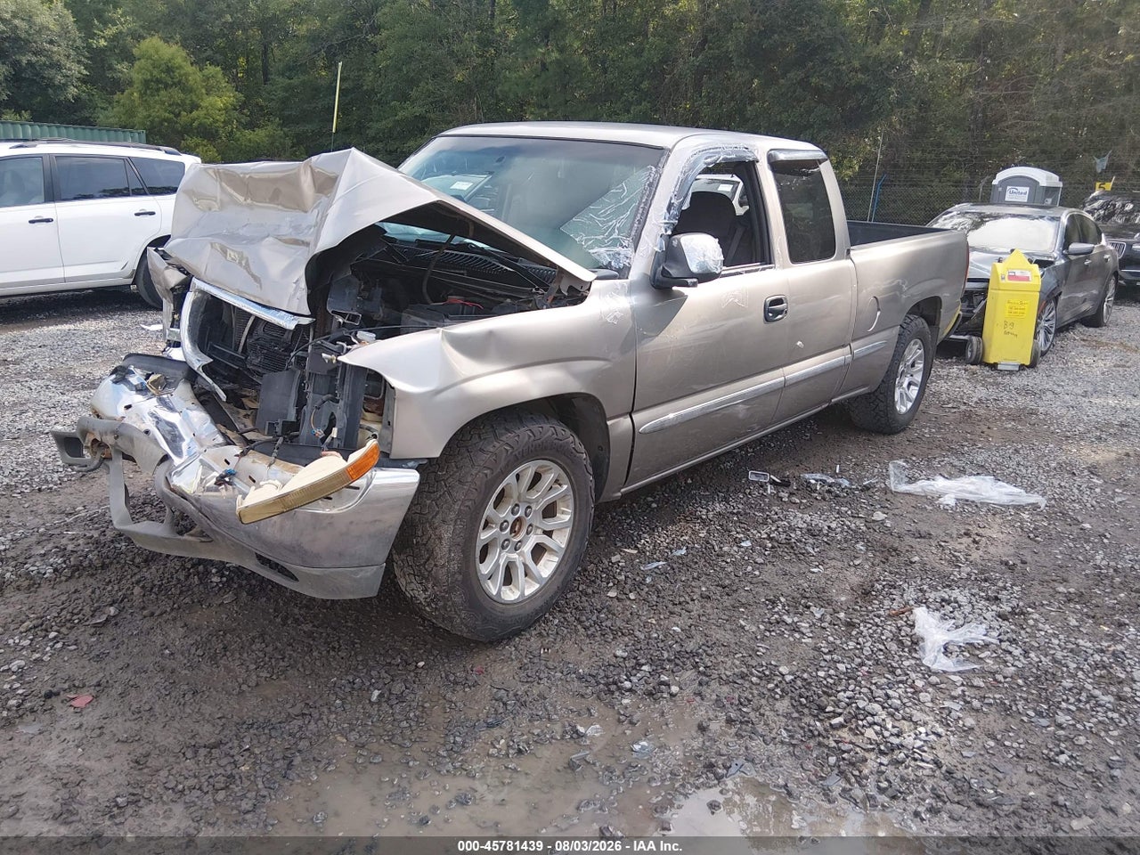 2001 GMC SIERRA 1500 SLE · 2/11
