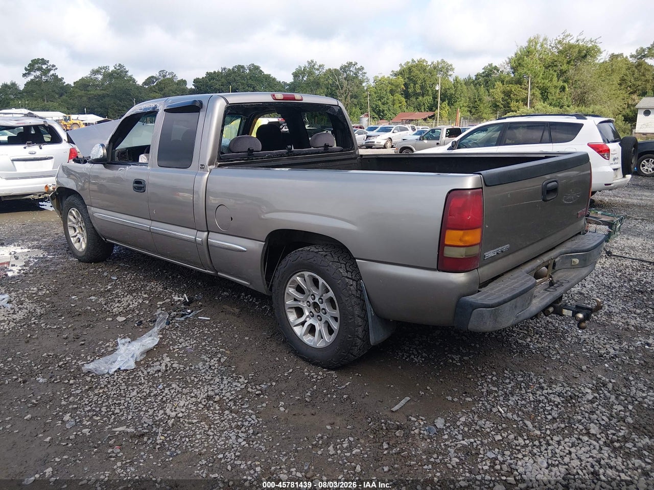 2001 GMC SIERRA 1500 SLE · 3/11