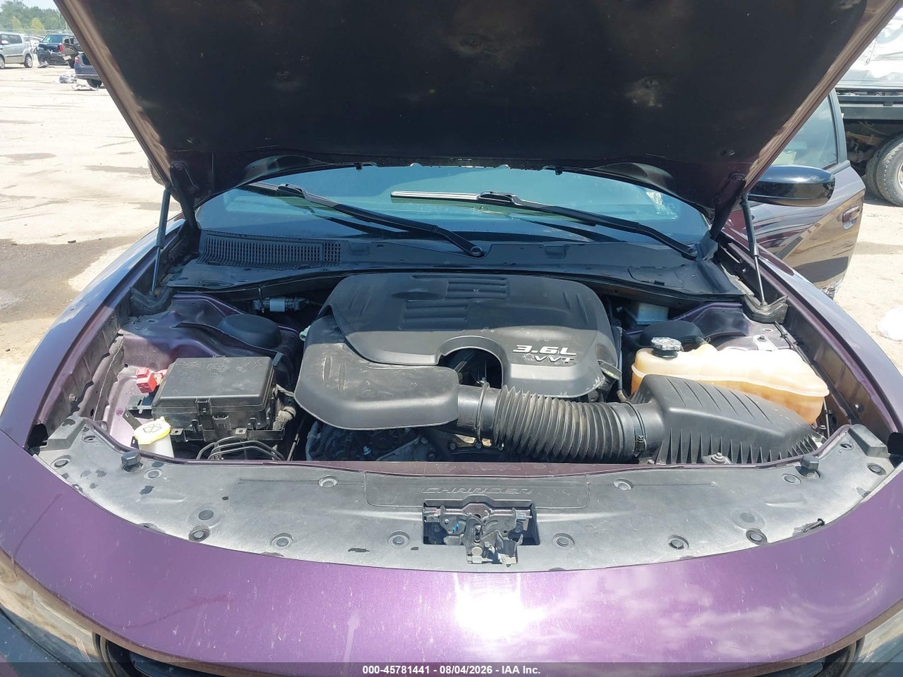 2C3CDXBG1LH****** · 2020 DODGE CHARGER SXT RWD · 10/11