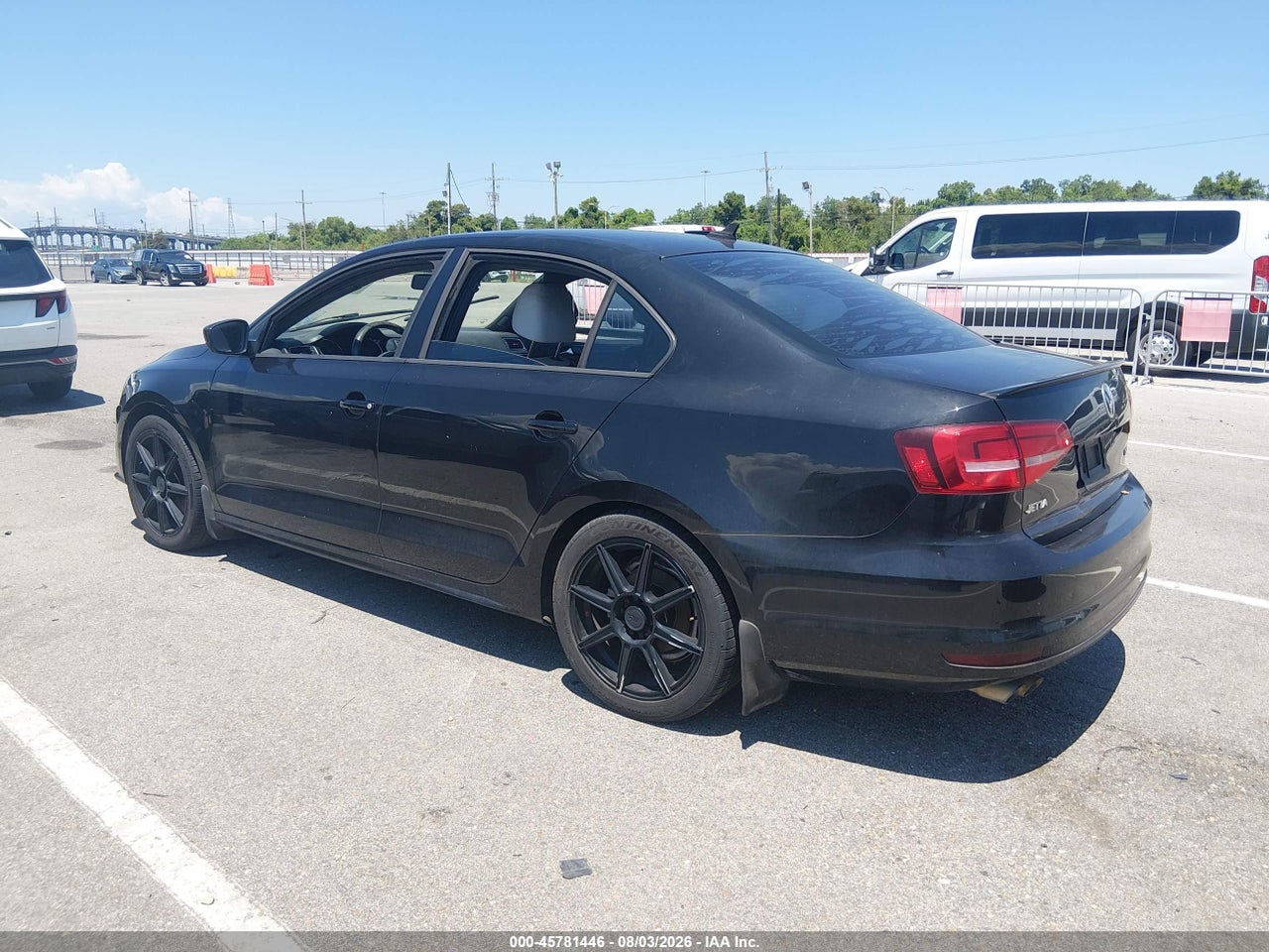 2015 VOLKSWAGEN JETTA 1.8T SPORT · 3/11