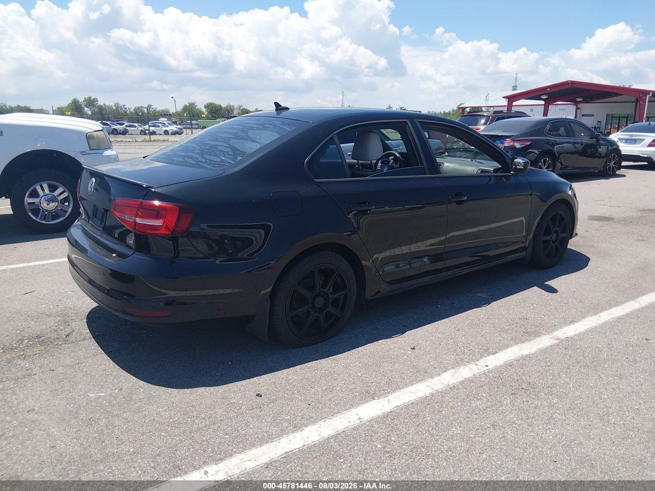 2015 VOLKSWAGEN JETTA 1.8T SPORT · 4/11