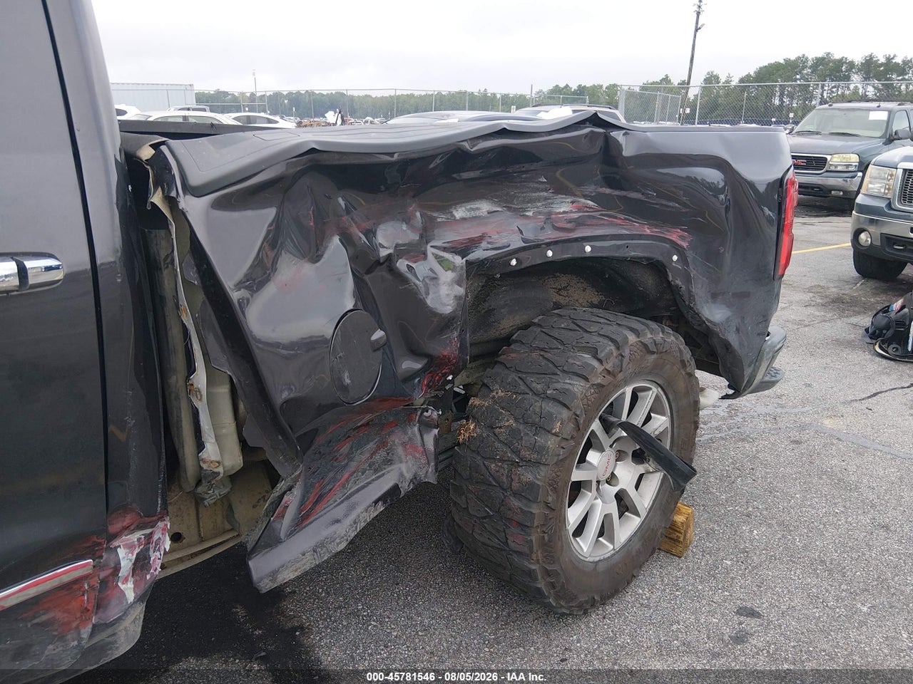 2015 GMC SIERRA 1500 DENALI · 6/11