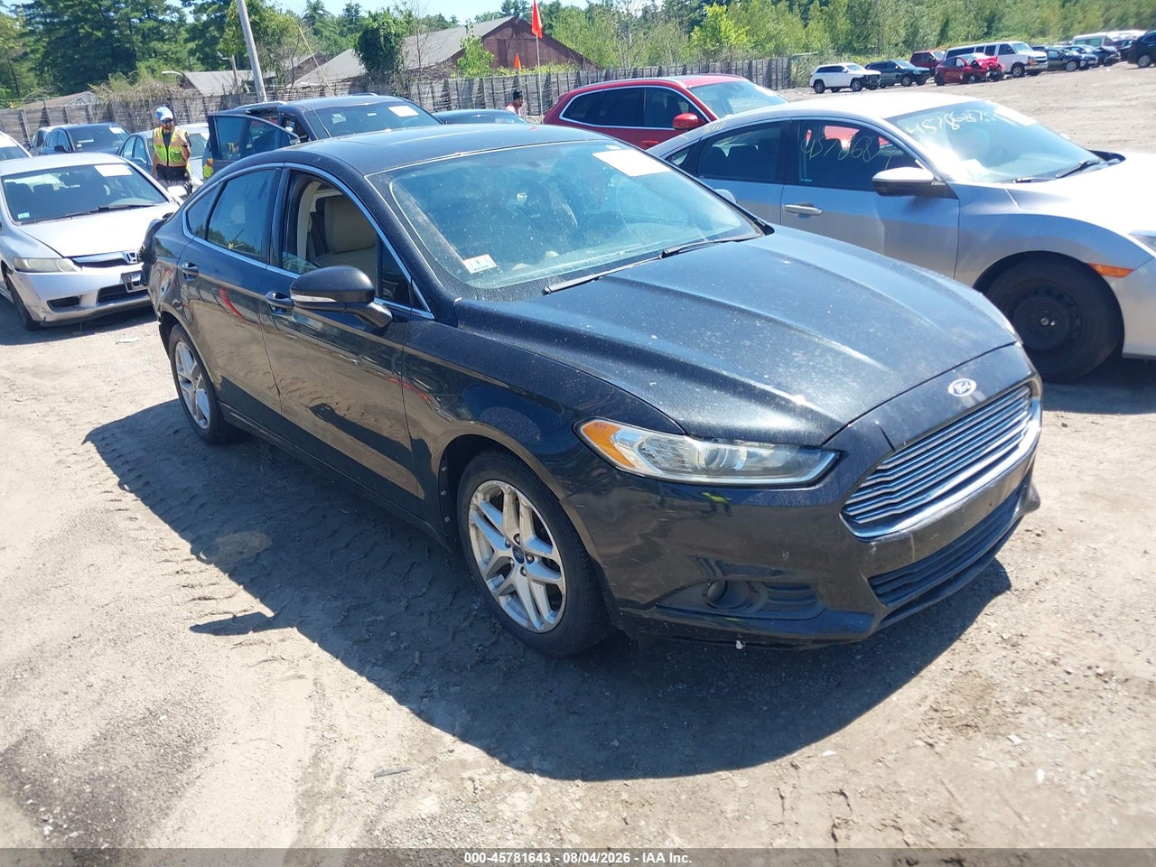 3FA6P0HR3DR****** · 2013 FORD FUSION SE