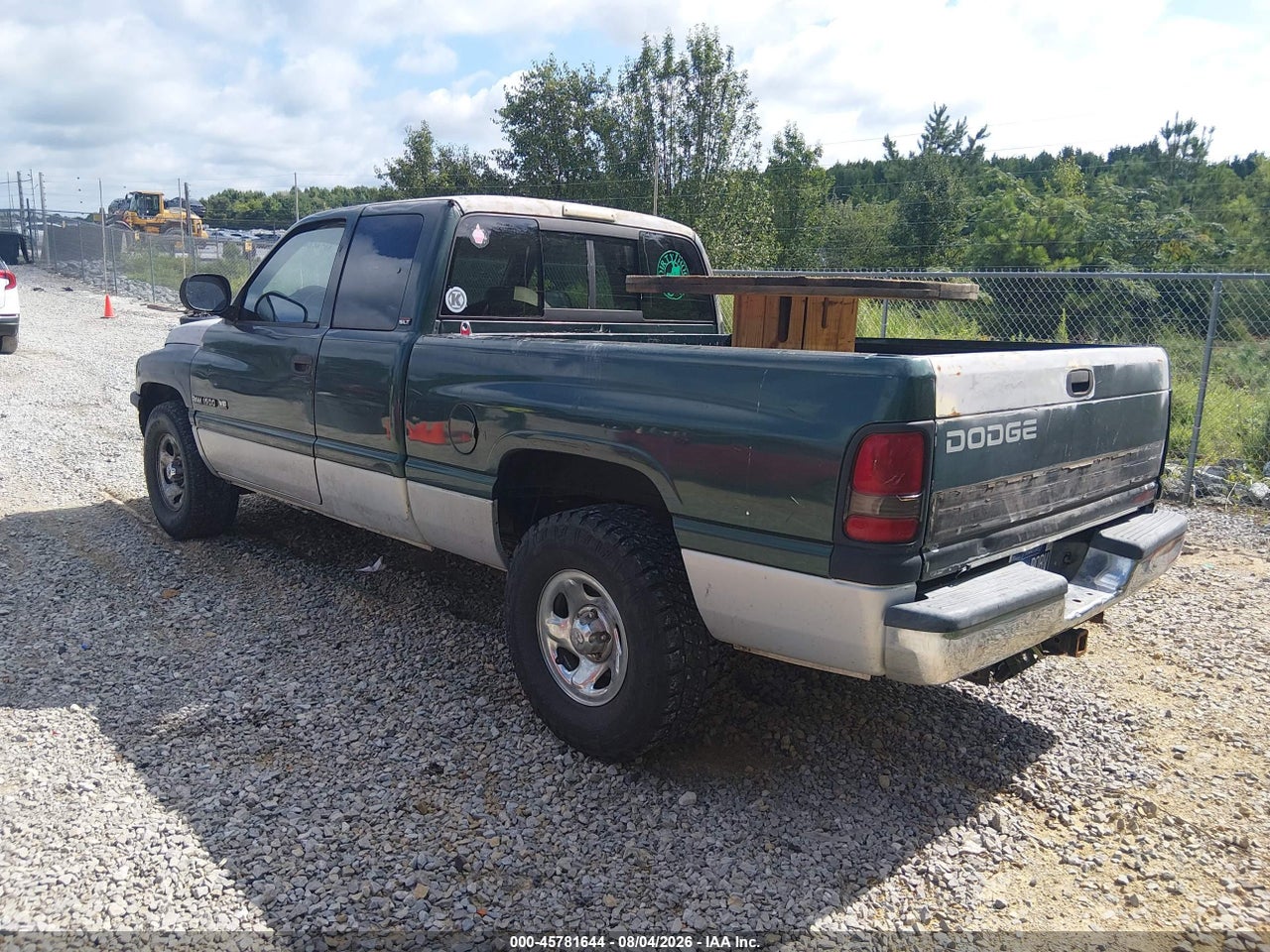 2001 DODGE RAM 1500 ST · 3/11