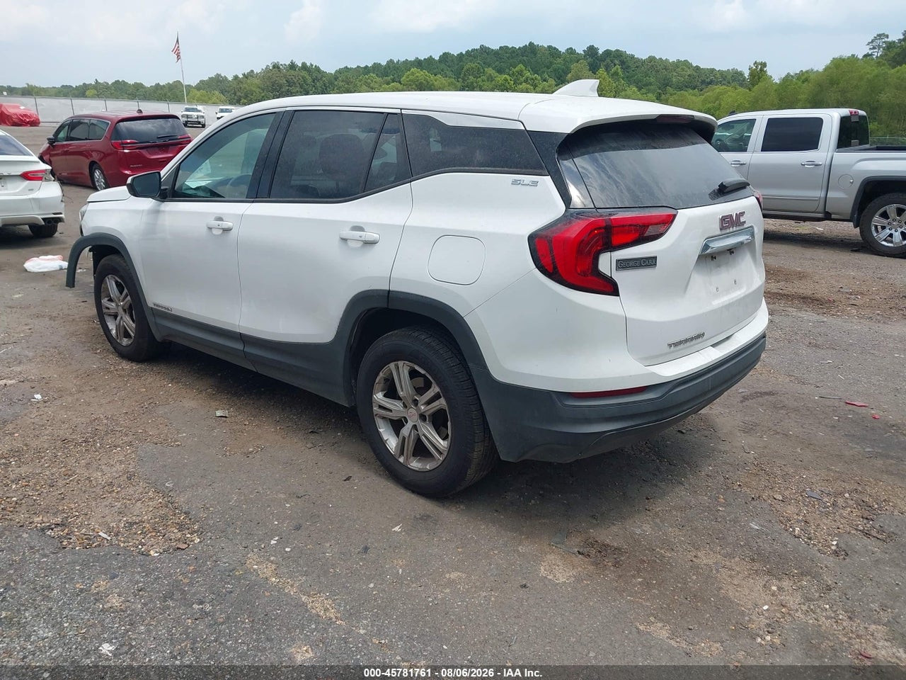 2018 GMC TERRAIN SLE · 3/10