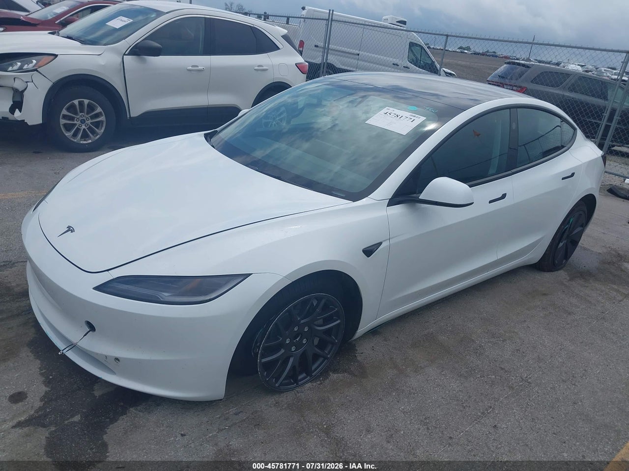 2026 TESLA MODEL 3 PREMIUM REAR-WHEEL DRIVE/REAR-WHEEL DRIVE · 2/11