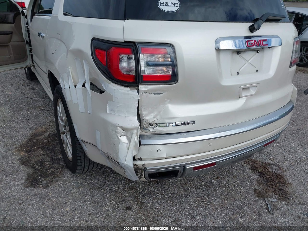 2015 GMC ACADIA DENALI · 6/11