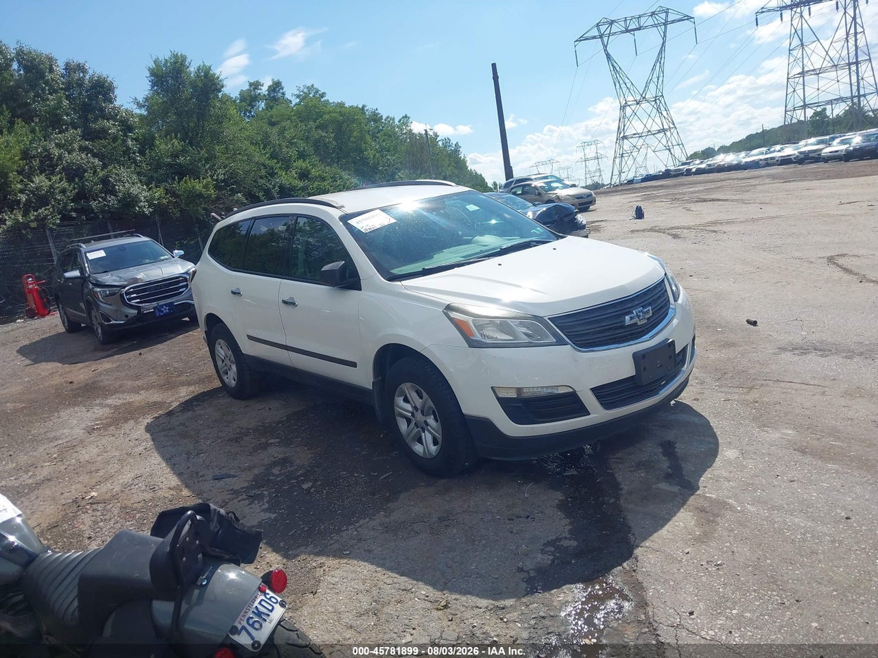 1GNKRFED0DJ****** · 2013 CHEVROLET TRAVERSE LS