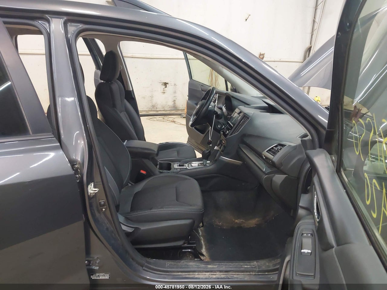 2020 SUBARU FORESTER PREMIUM · 5/11