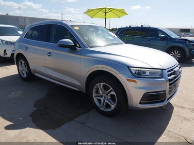 WA1ANAFY5K2****** · 2019 AUDI Q5 45 PREMIUM