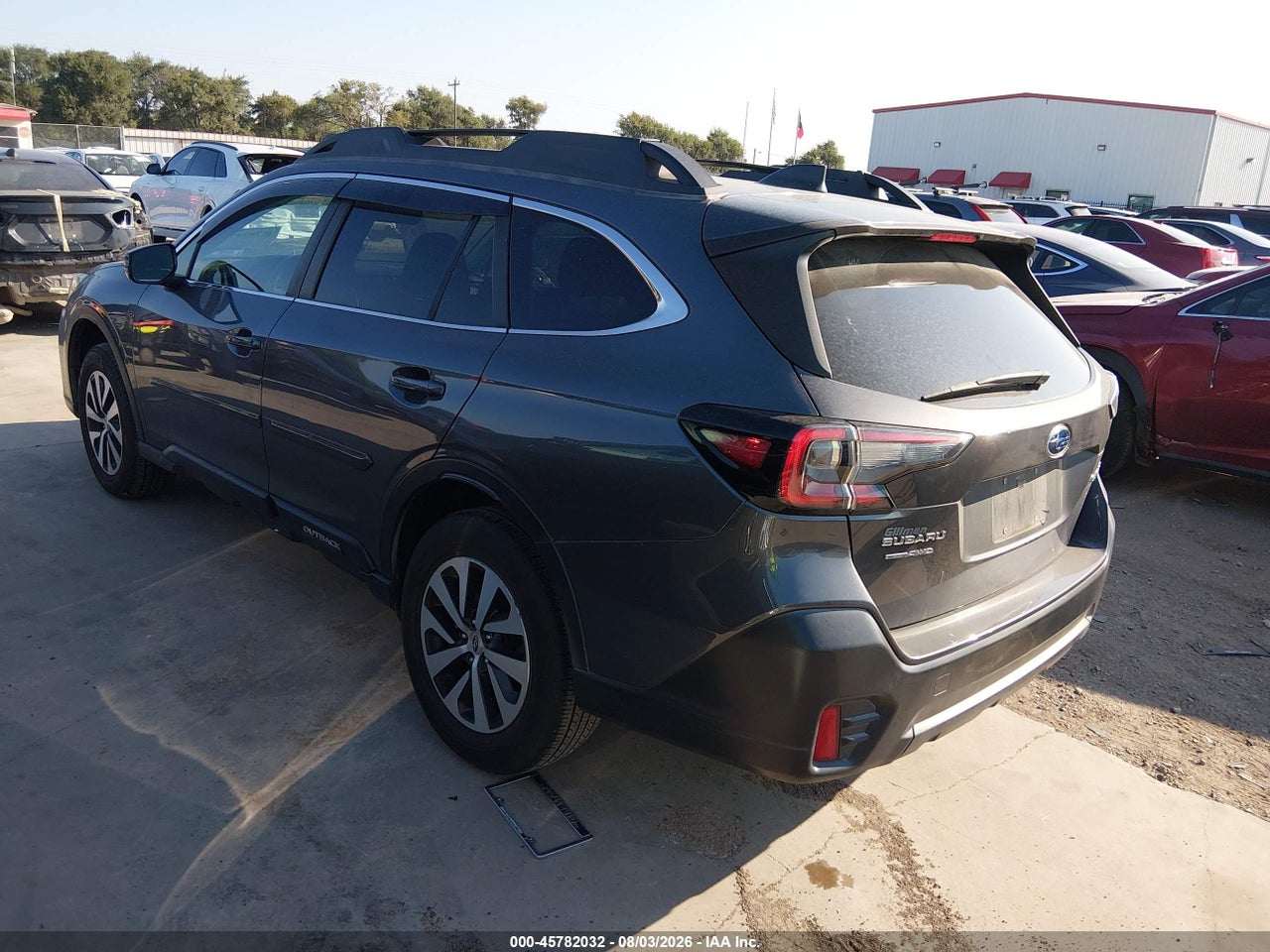 2021 SUBARU OUTBACK PREMIUM · 3/11