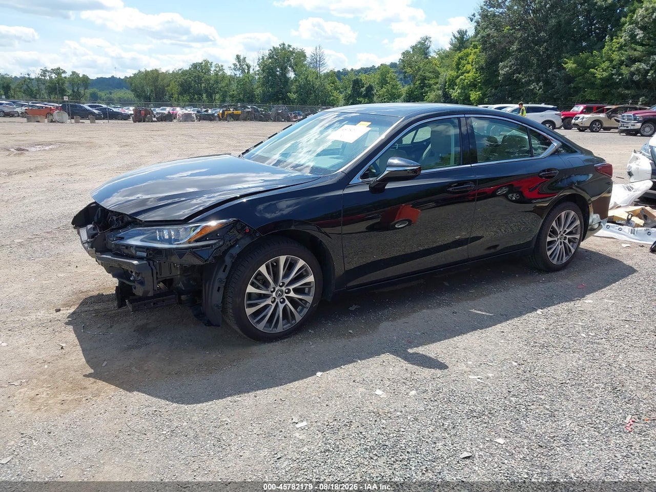 2021 LEXUS ES 250 · 2/11