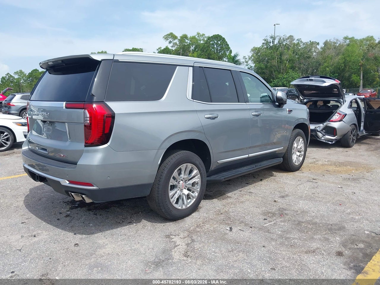 2025 GMC YUKON 2WD DENALI · 4/11
