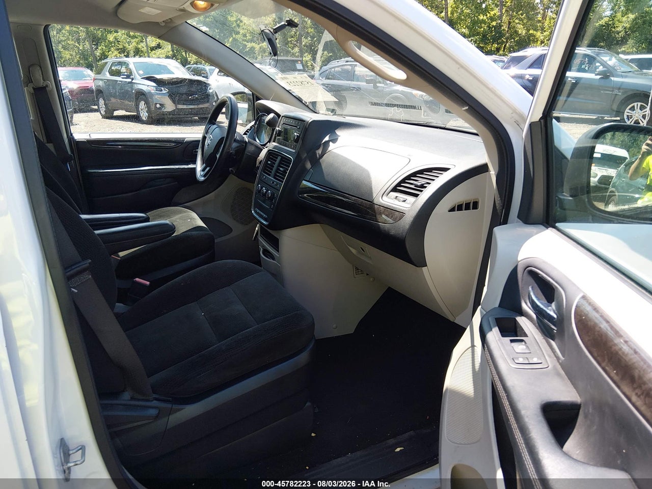 2016 DODGE GRAND CARAVAN AMERICAN VALUE PKG · 5/11