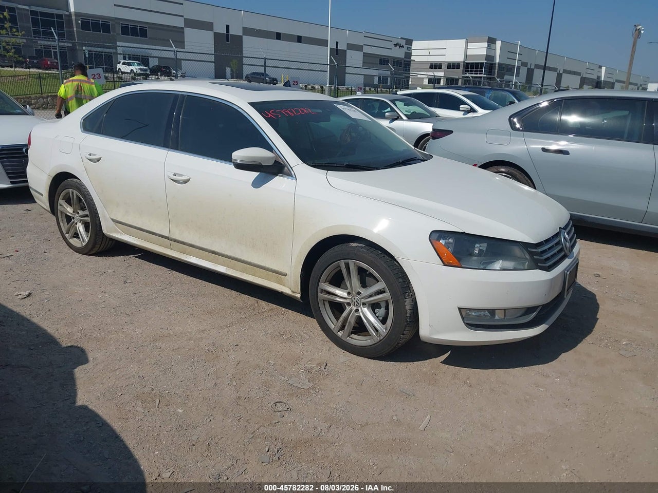 1VWCN7A35EC****** · 2014 VOLKSWAGEN PASSAT 2.0L TDI SEL PREMIUM