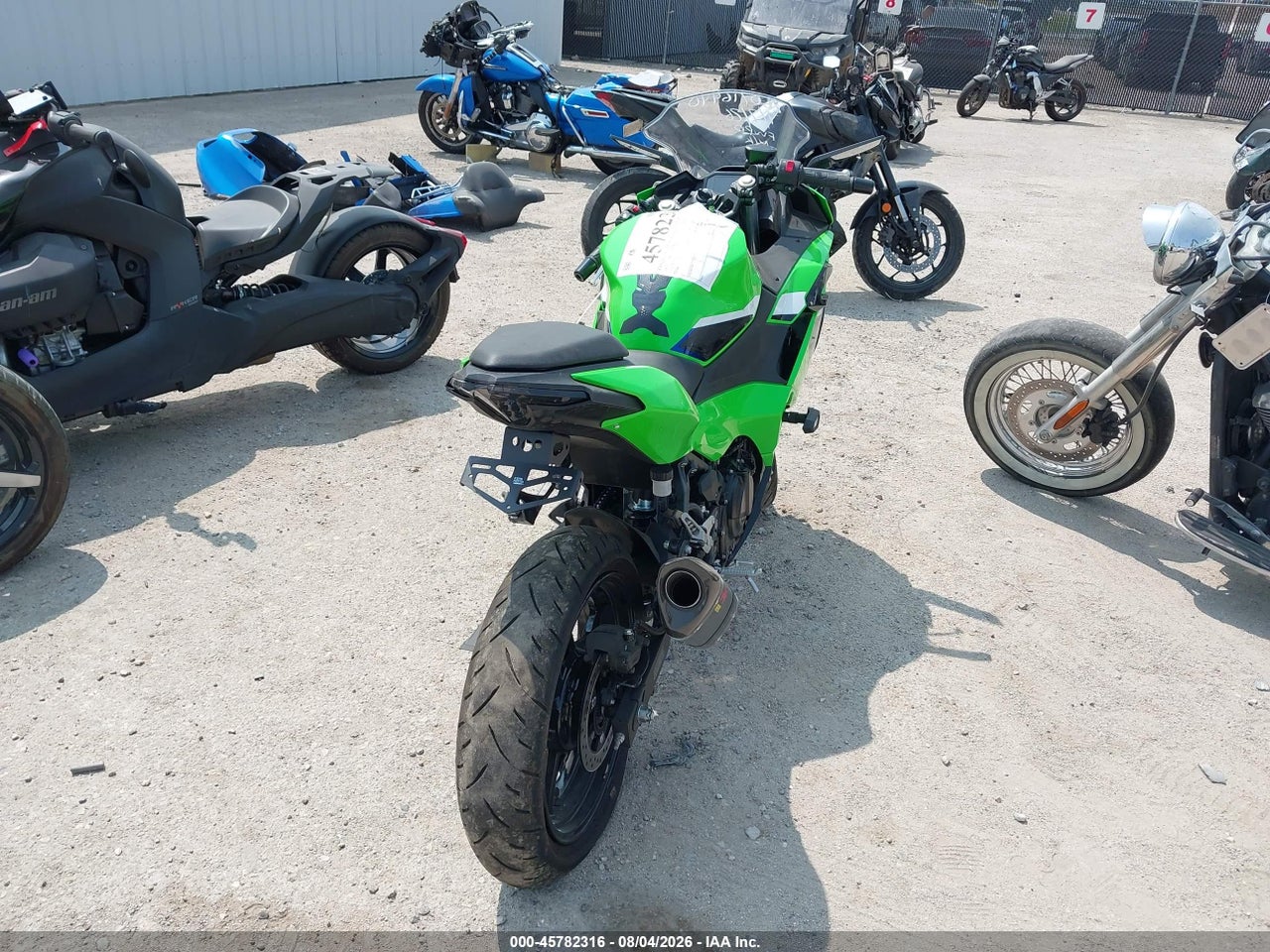 2026 KAWASAKI EX500 A/B · 4/11