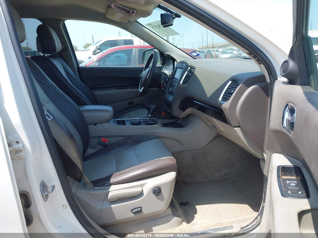 2011 DODGE DURANGO CREW · 5/11