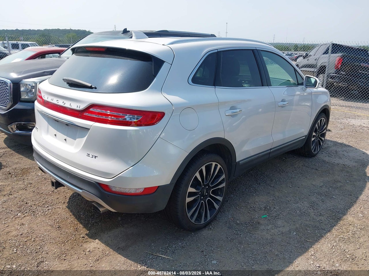 2019 LINCOLN MKC RESERVE · 4/11