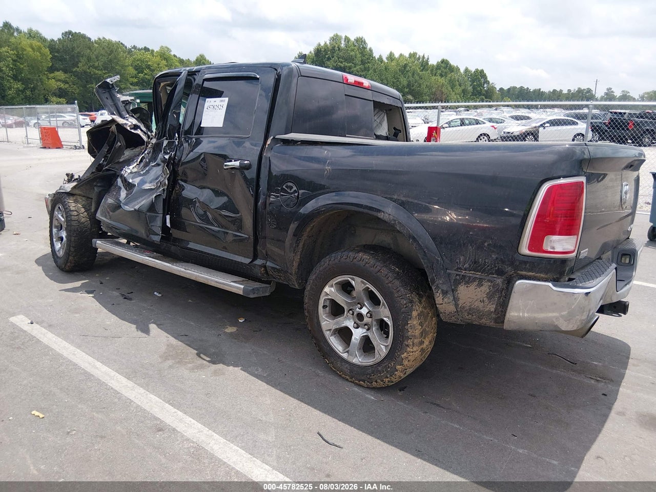 2017 RAM 1500 LARAMIE  4X4 5'7 BOX · 3/11