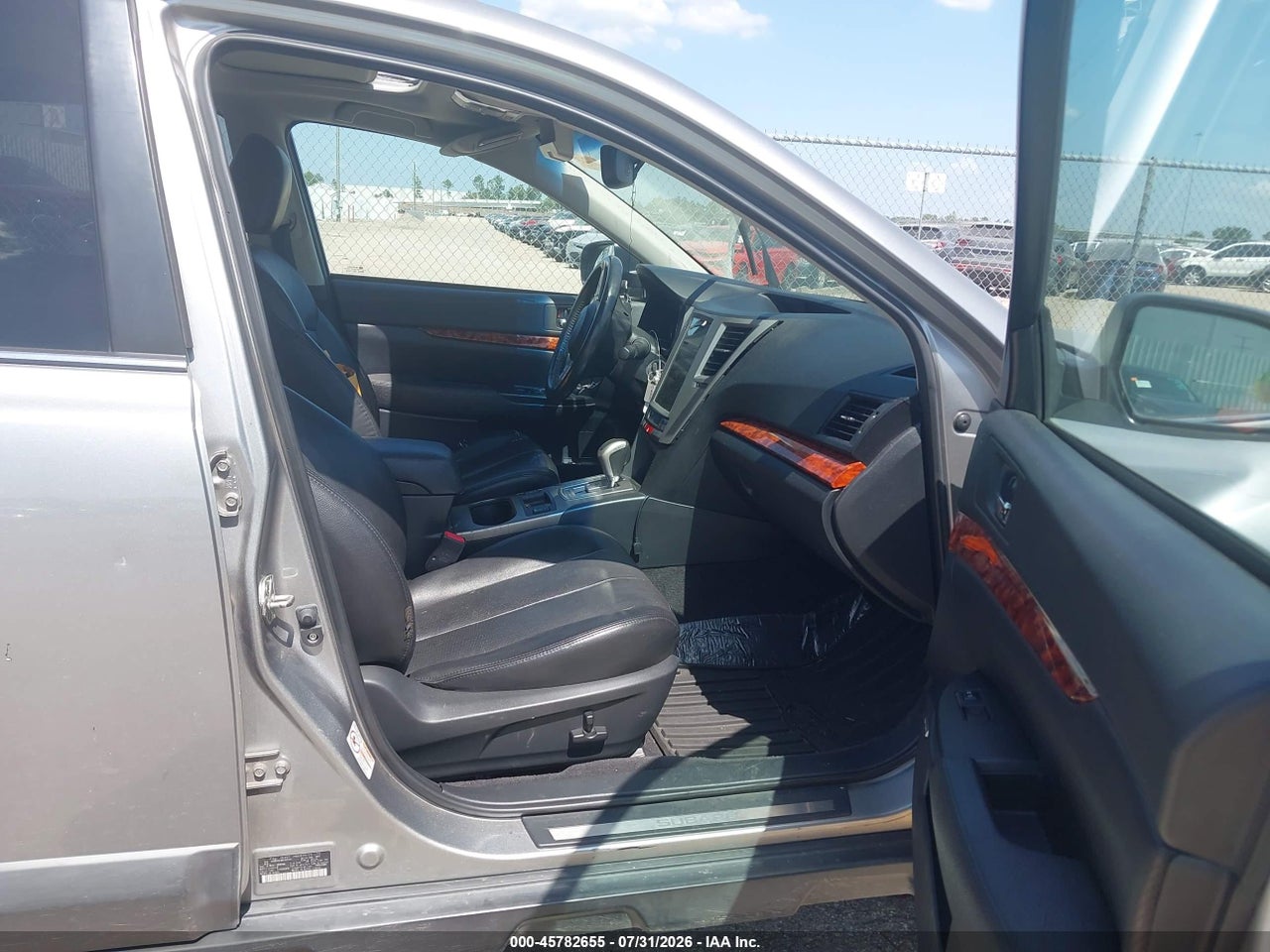 2011 SUBARU OUTBACK 2.5I LIMITED · 5/11