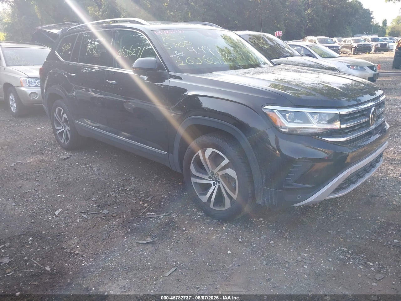 1V2TR2CA4MC****** · 2021 VOLKSWAGEN ATLAS 3.6L V6 SEL PREMIUM