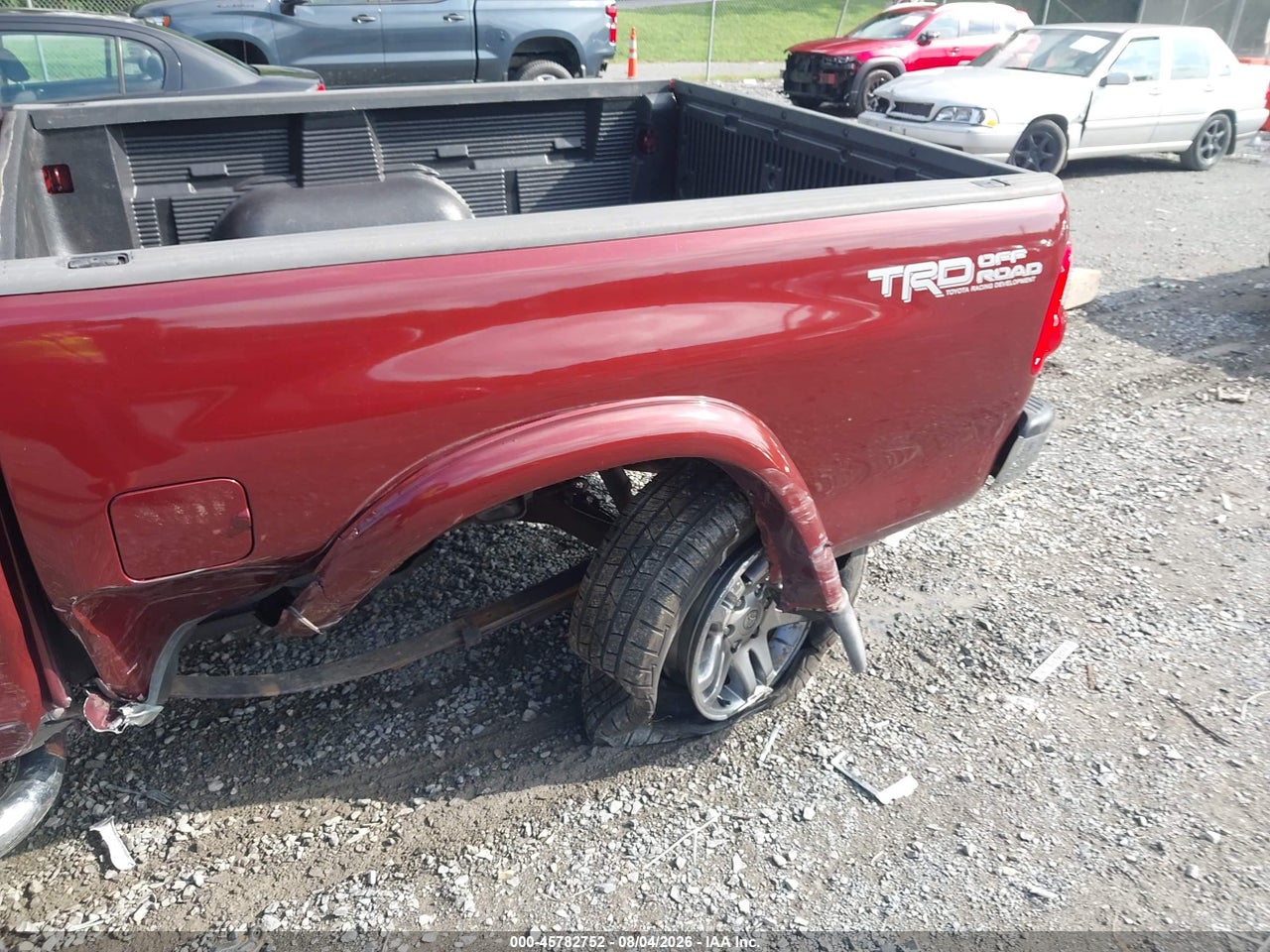 2005 TOYOTA TUNDRA SR5 V8 · 6/11