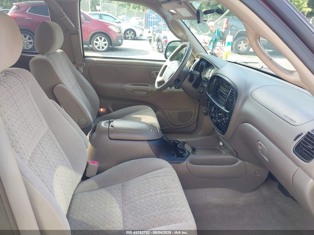 2005 TOYOTA TUNDRA SR5 V8 · 5/11