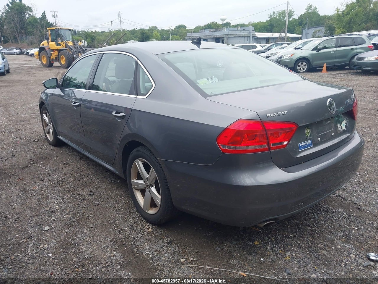 2012 VOLKSWAGEN PASSAT 2.5L SE · 3/11