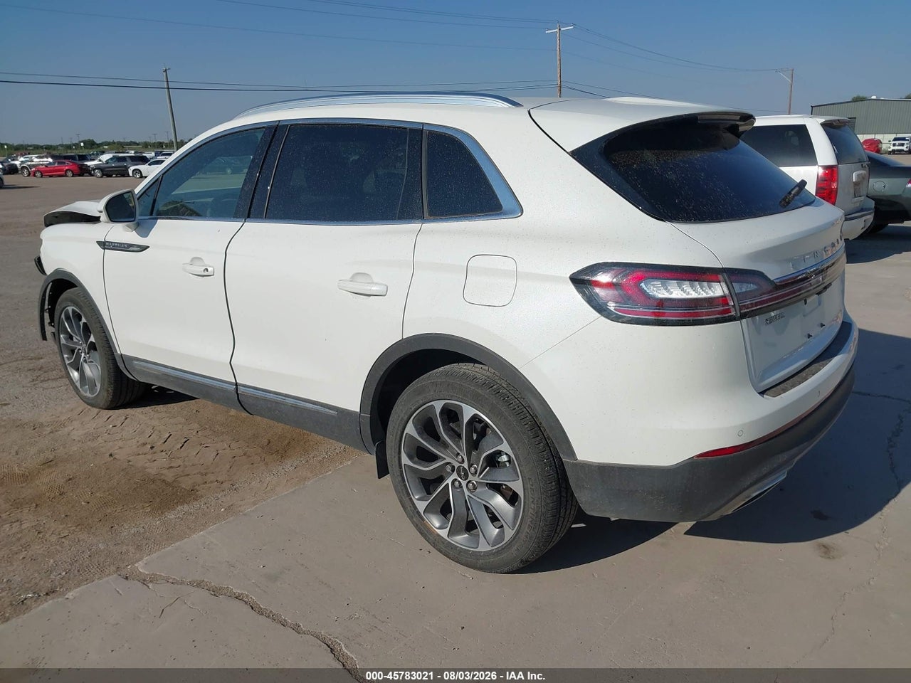 2023 LINCOLN NAUTILUS RESERVE · 3/11