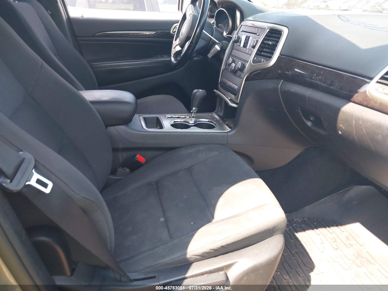 2012 JEEP GRAND CHEROKEE LAREDO · 5/11
