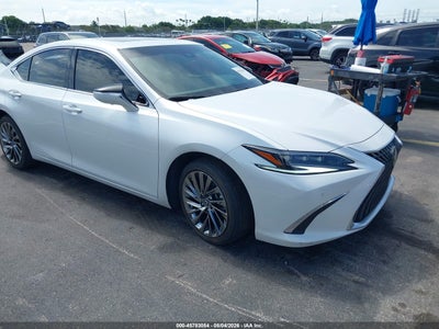 58AFA1C11SU****** · 2025 LEXUS ES 300H ULTRA LUXURY