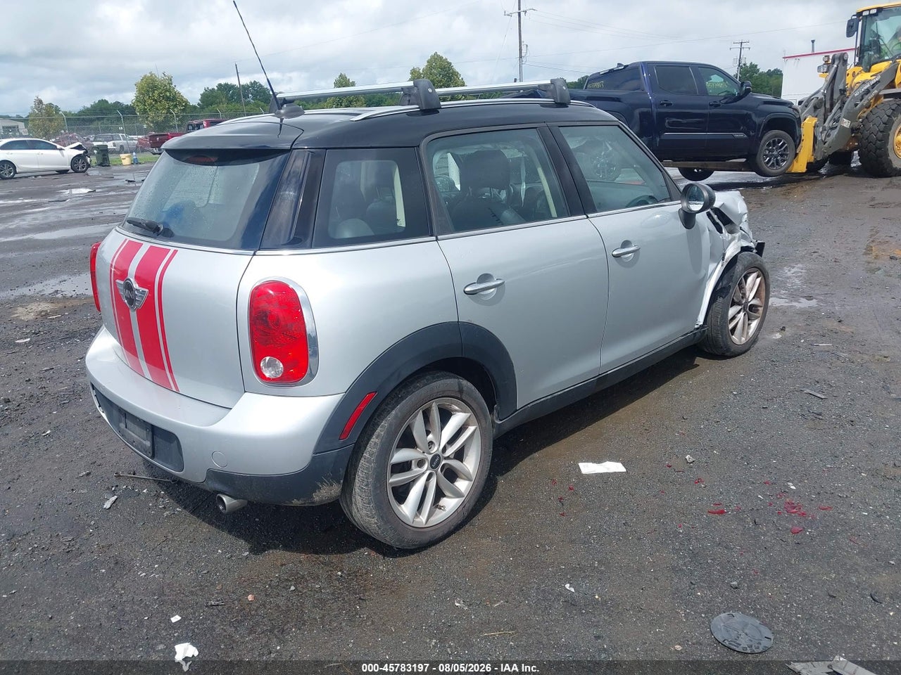 2014 MINI COUNTRYMAN COOPER · 4/10