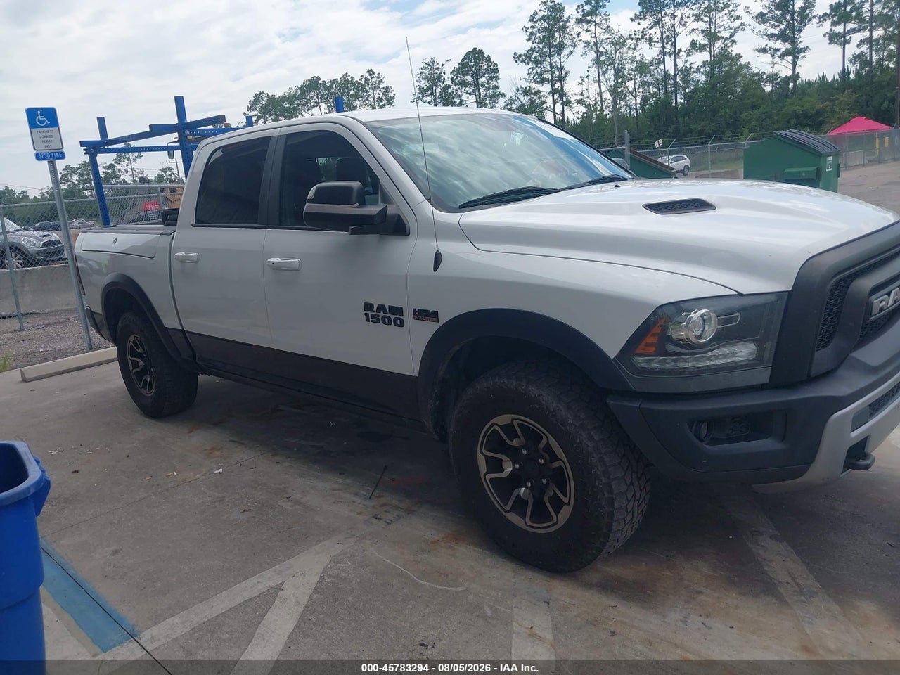 1C6RR7YT0HS****** · 2017 RAM 1500 REBEL  4X4 5'7 BOX