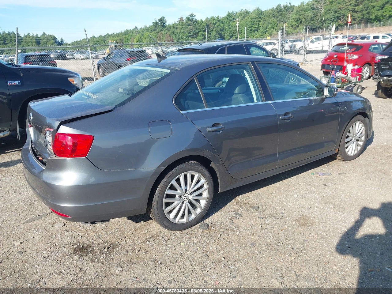 2011 VOLKSWAGEN JETTA 2.5L SEL · 4/11