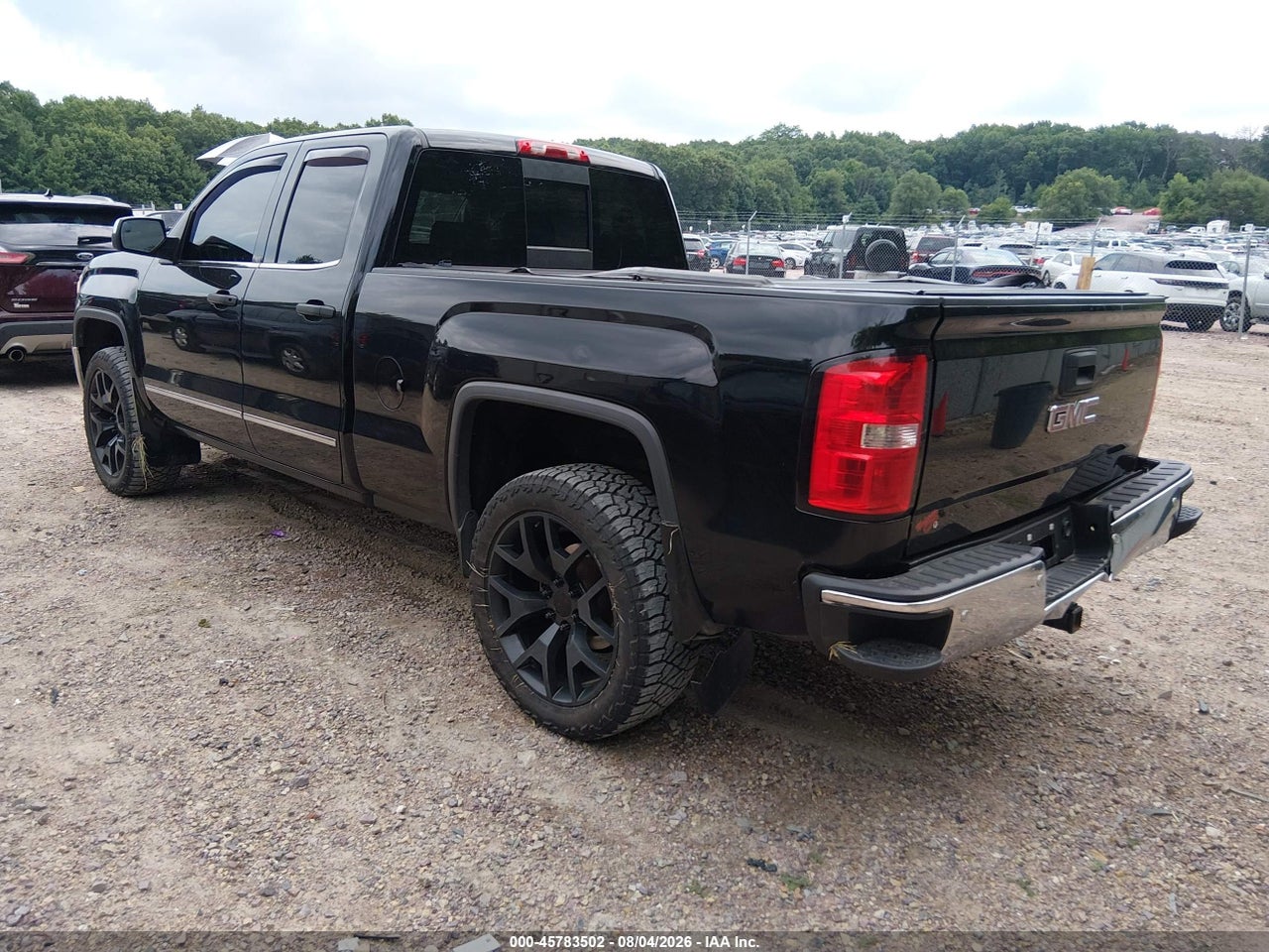 1GTV2VEC8FZ****** · 2015 GMC SIERRA 1500 SLT · 3/11