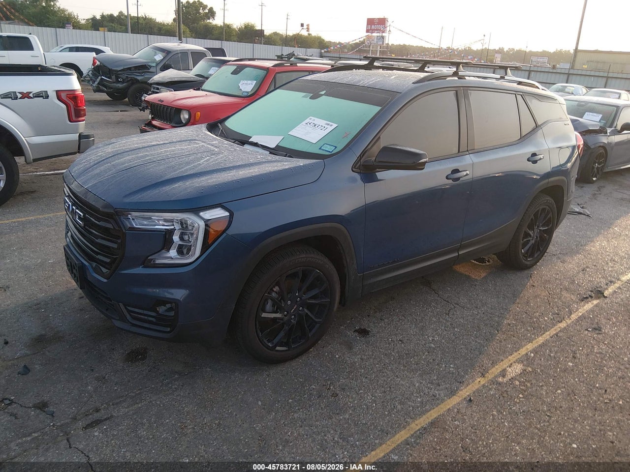 2024 GMC TERRAIN AWD SLT · 2/11