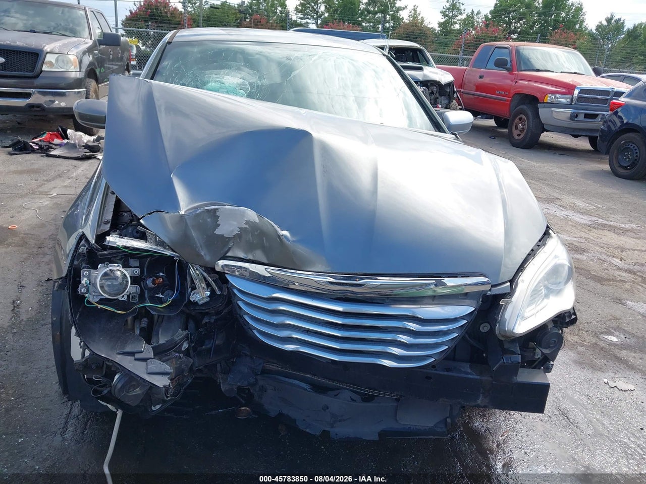 2013 CHRYSLER 200 LX · 6/10