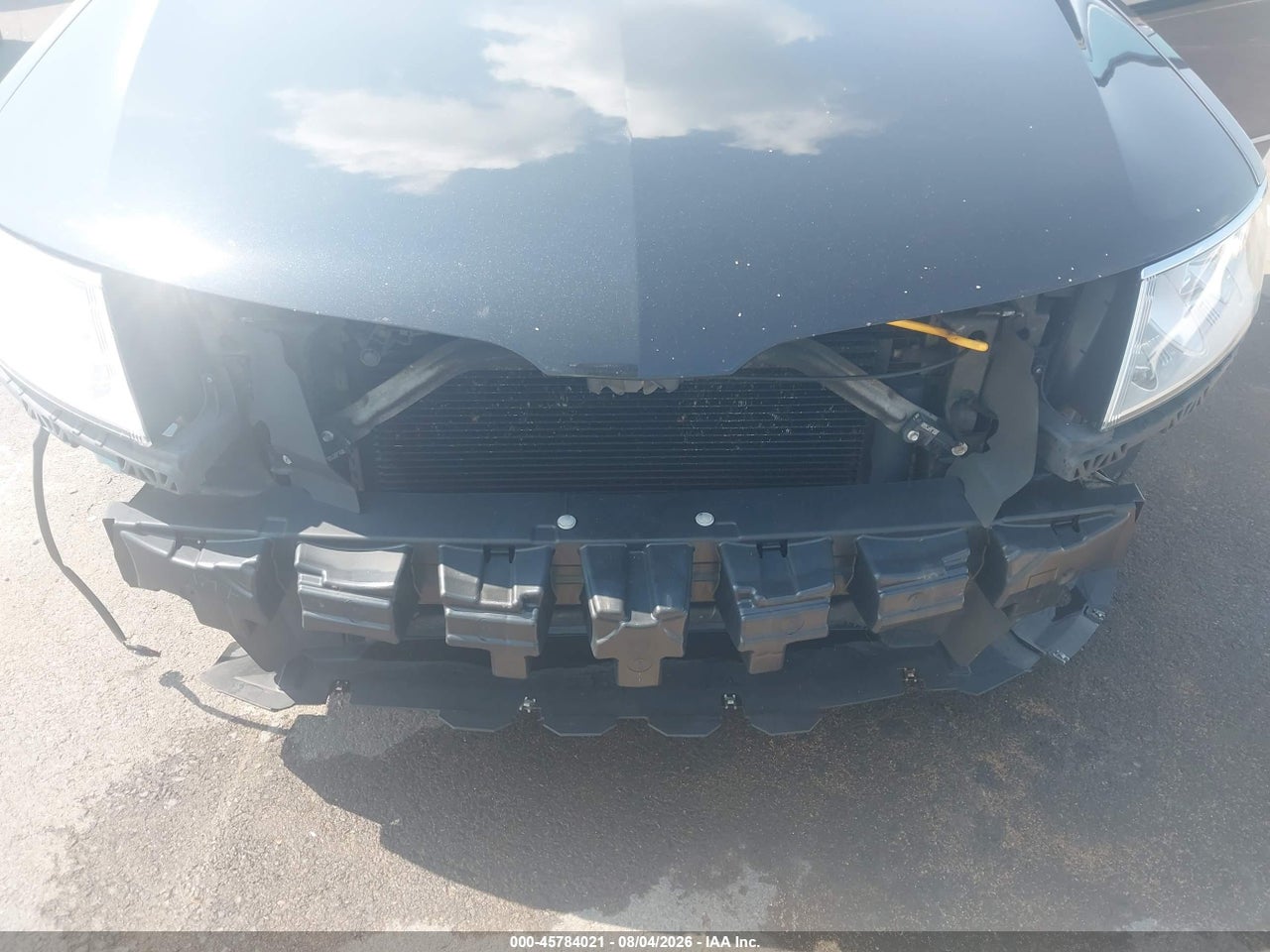 2011 LINCOLN MKZ · 6/11