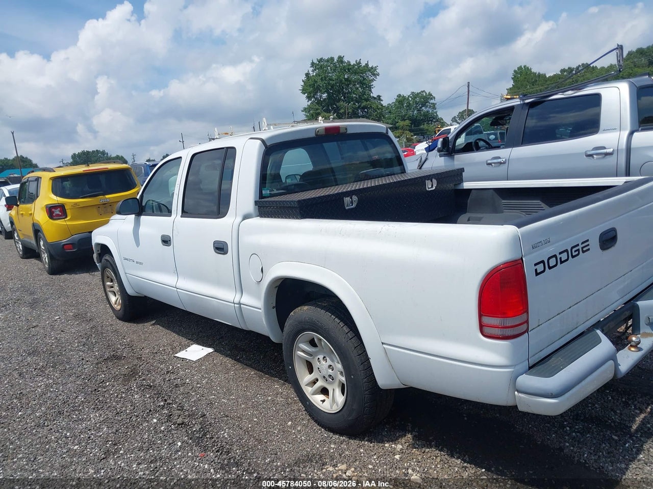 2002 DODGE DAKOTA SPORT · 3/11
