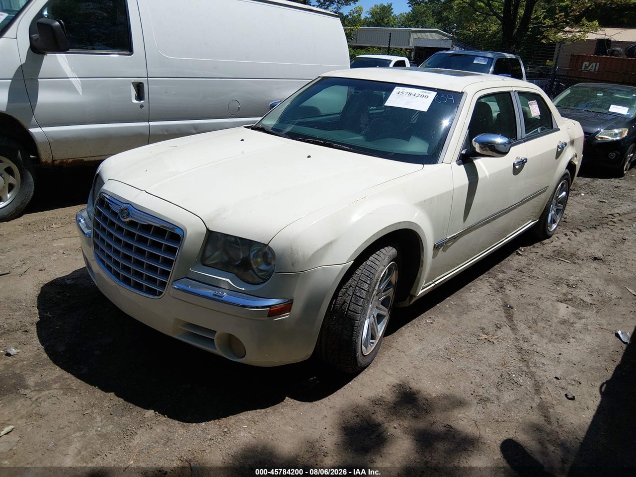 2005 CHRYSLER 300C · 2/11