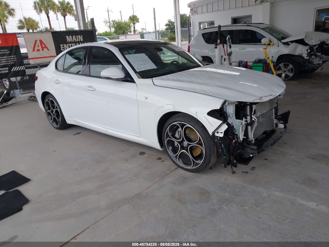 ZARFAMBN9P7****** · 2023 ALFA ROMEO GIULIA TI RWD