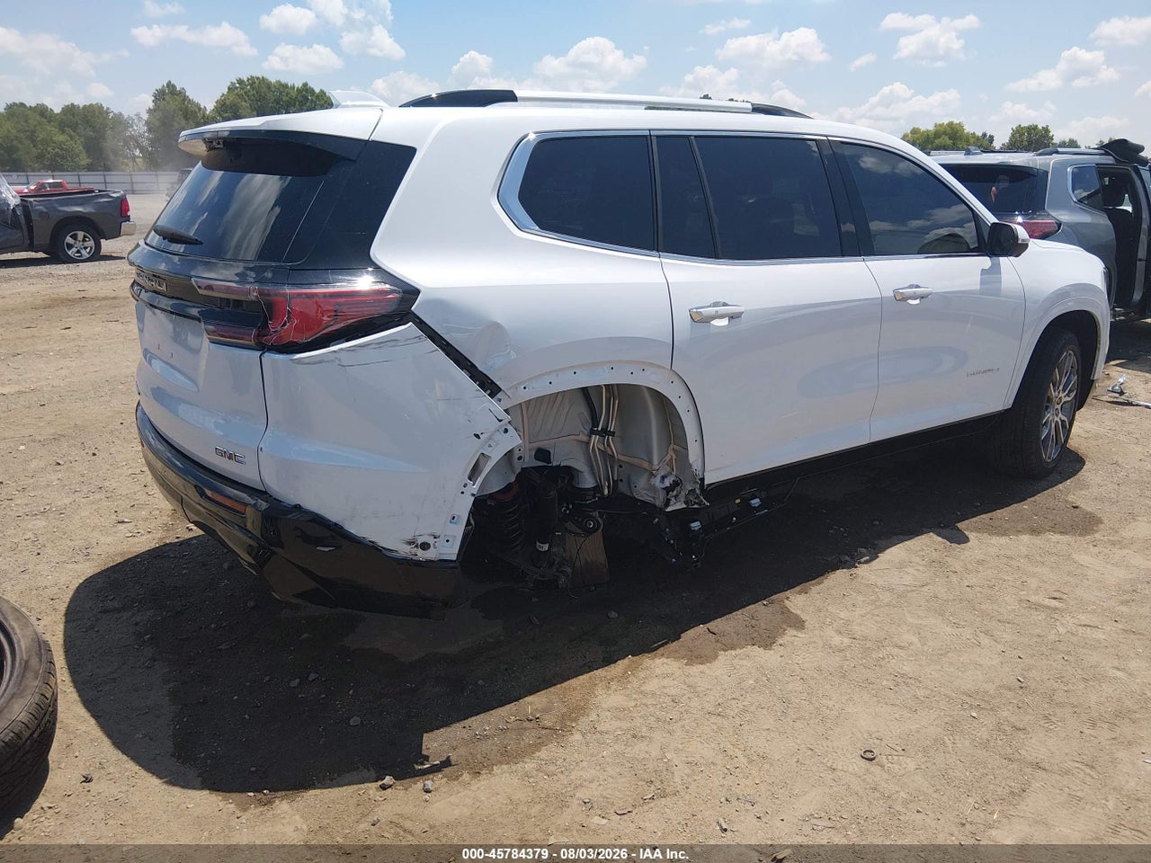 2026 GMC ACADIA DENALI ULTIMATE AWD · 4/11