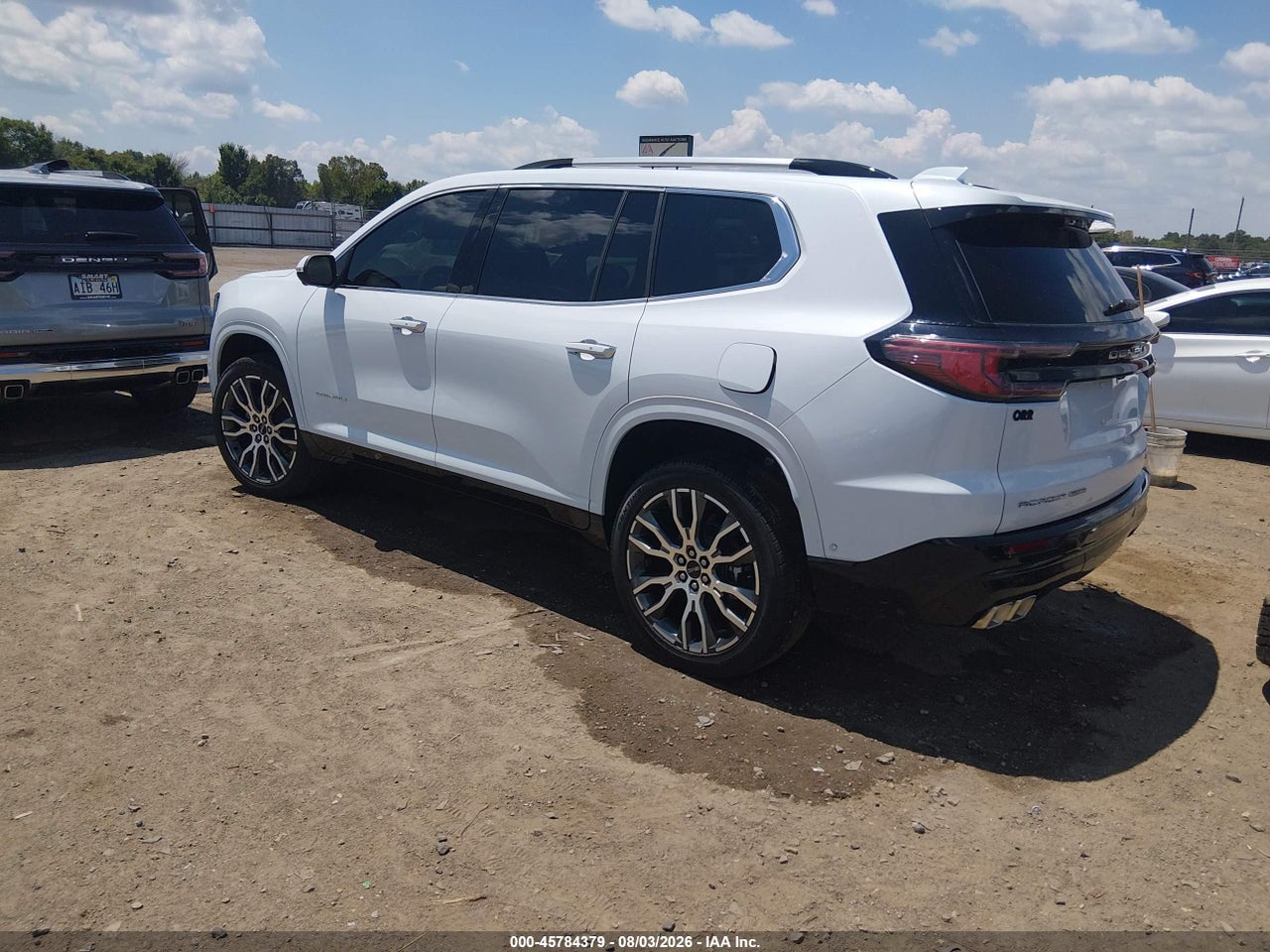 2026 GMC ACADIA DENALI ULTIMATE AWD · 3/11