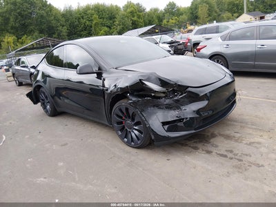 7SAYGDEF9RA****** · 2024 TESLA MODEL Y PERFORMANCE DUAL MOTOR ALL-WHEEL DRIVE