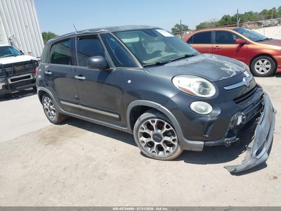 ZFBCFADH4EZ****** · 2014 FIAT 500L TREKKING