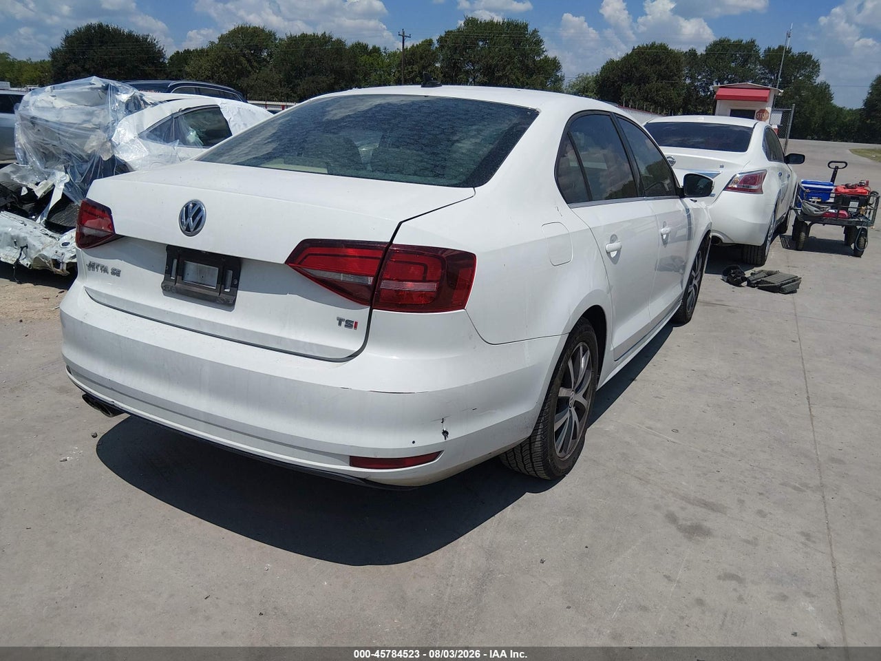 2017 VOLKSWAGEN JETTA 1.4T SE · 4/11