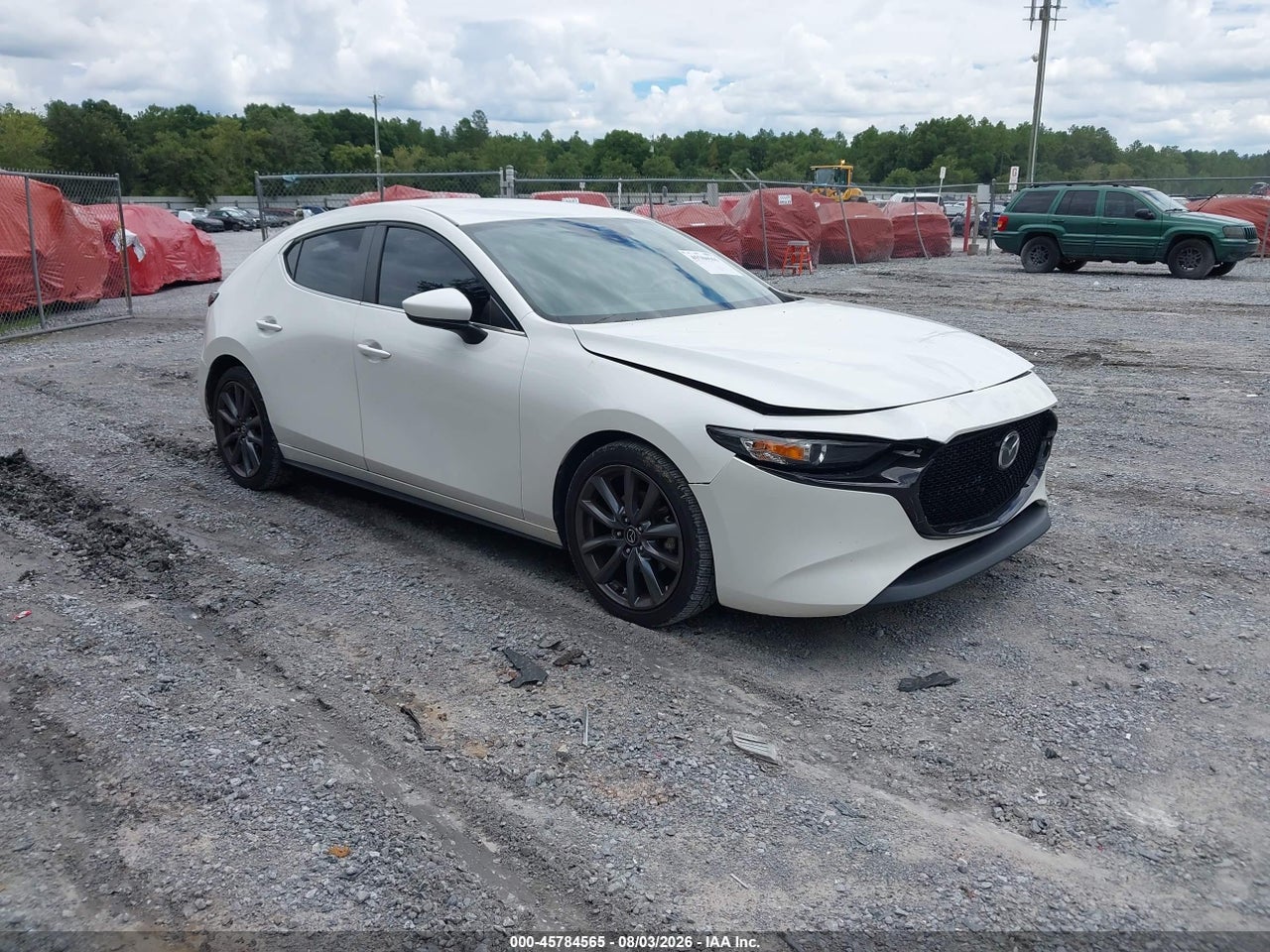 JM1BPBMMXK1****** · 2019 MAZDA MAZDA3 PREFERRED PACKAGE