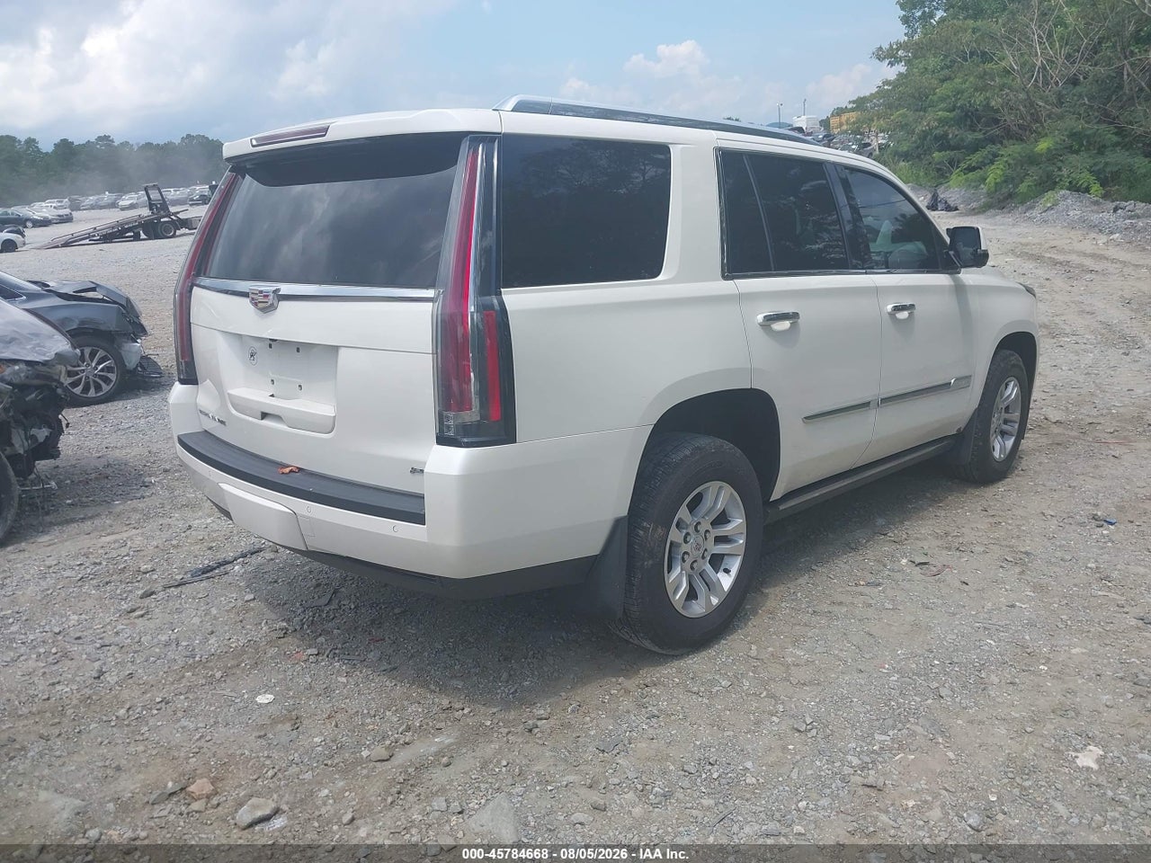 2015 CADILLAC ESCALADE PLATINUM · 4/11