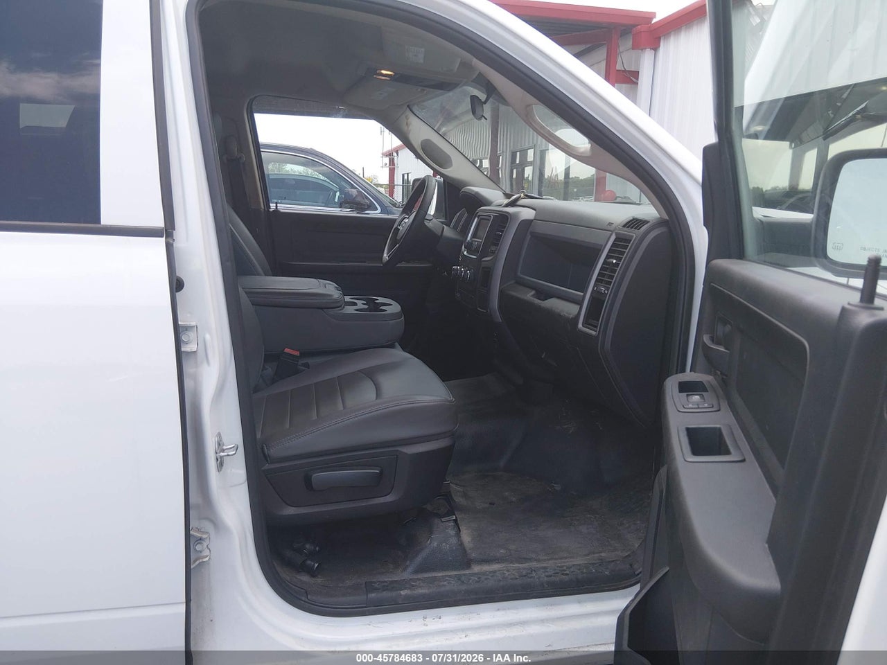 2020 RAM 1500 CLASSIC TRADESMAN  4X4 5'7 BOX · 5/11